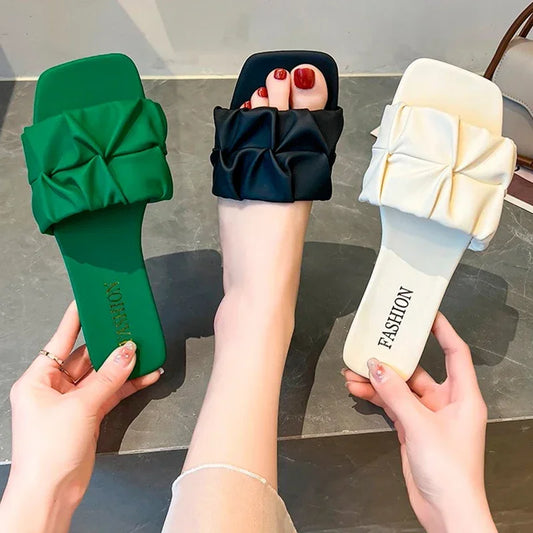 Summer Slippers For Women Flip Flops Flats 2025 New Pleated Korean Slippers